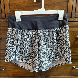 Women’s Brooks Running Shorts Size Small